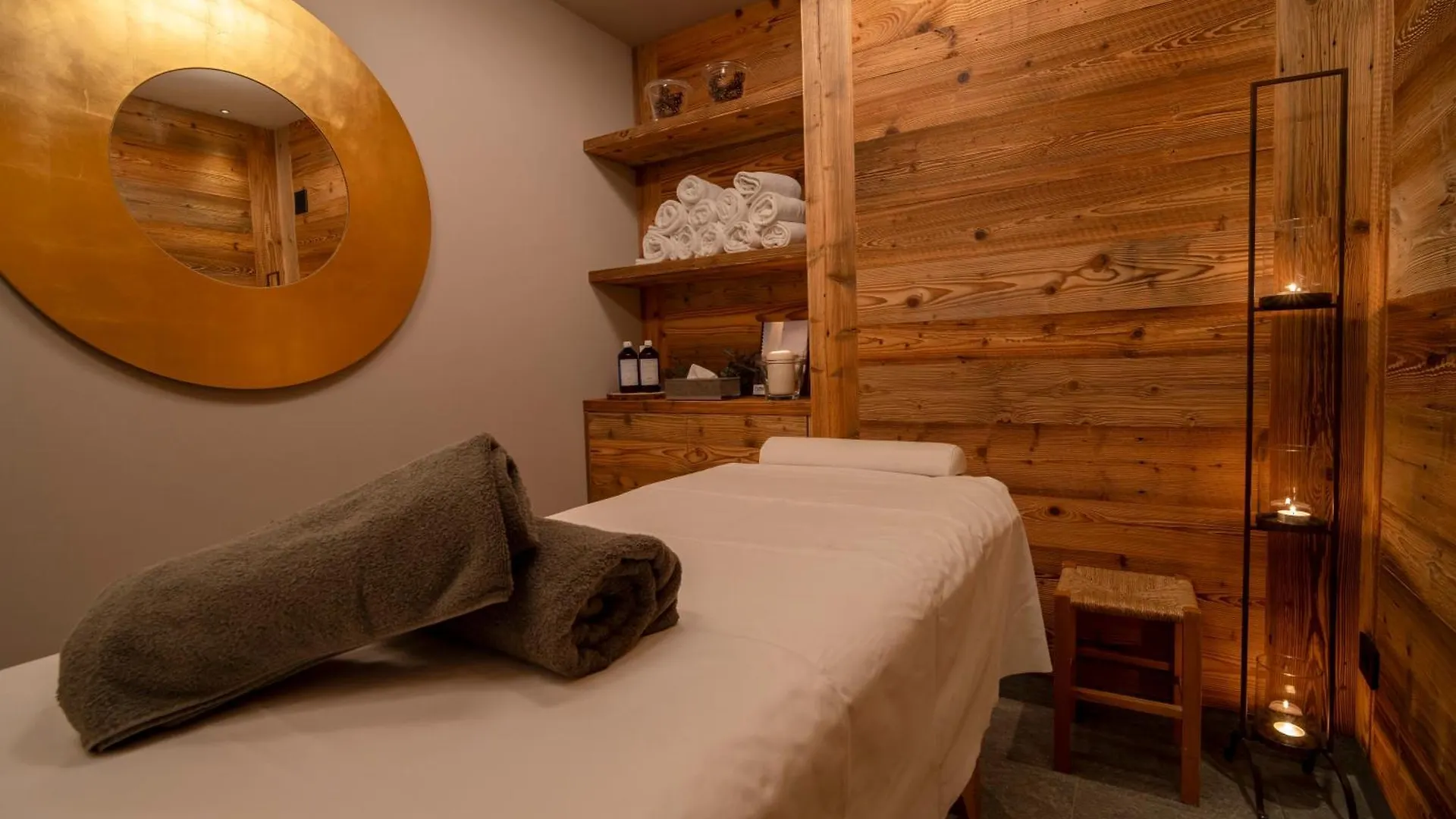 Hotel Alu Mountain Design Bormio 4*,  Italy